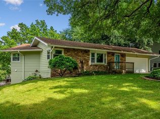 2155 NW 81st St, Clive, IA 50325