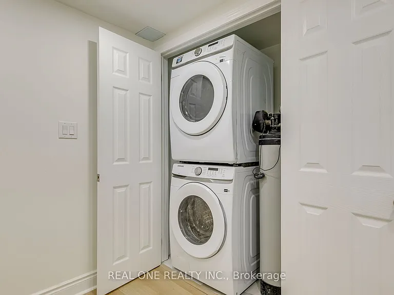 655 Paragon Pl E #BASEMENT — Photo 17