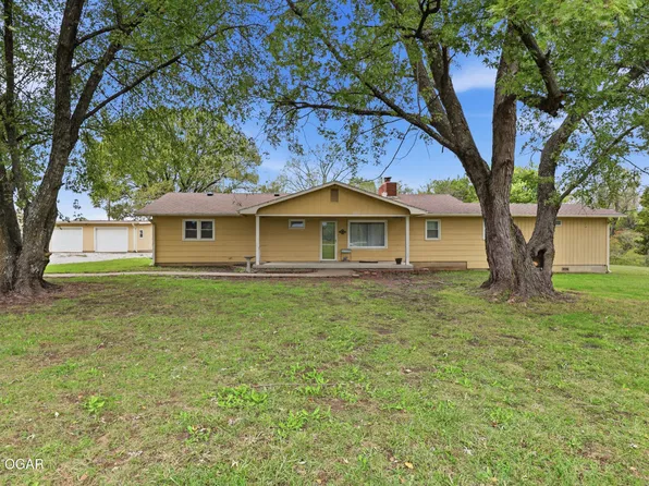 43 NW Coal Valley Rd, Cherokee, KS 66724
