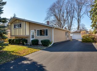 718 N Lombard St, Elmhurst, IL 60126