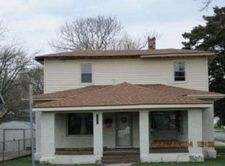 1586 E Cantrell St, Decatur, IL 62521