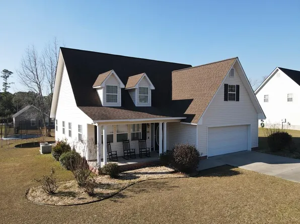 146 Baymeadows Cir, Fitzgerald, GA 31750