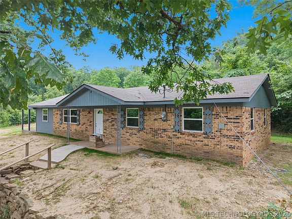 2nd image of 469518 E 899th Rd