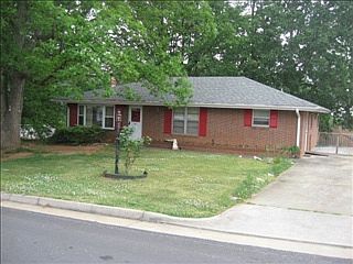 1st image of 630 Oakland Dr