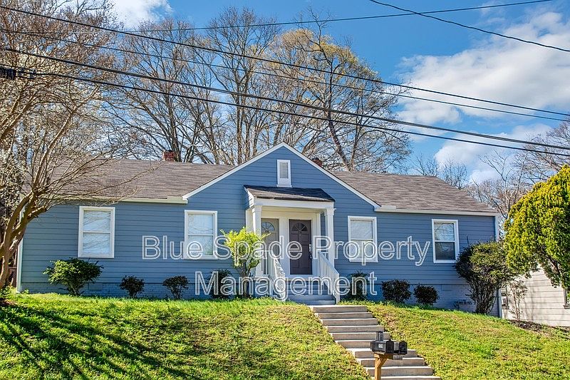 1st image of 176 Park St SE