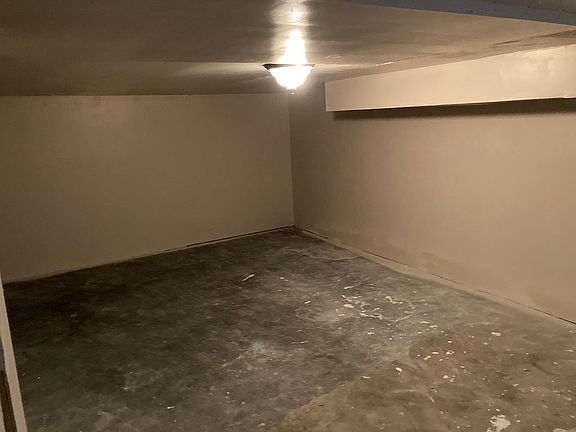 Finished walls in basement 