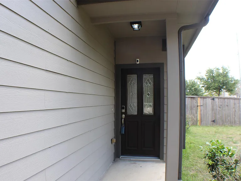 6431 Densberry Ln — Photo 5