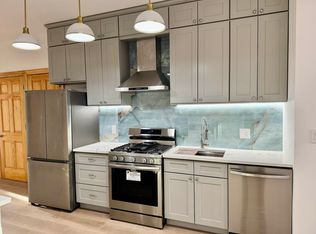 726 Leonard St FLOOR 2, Brooklyn, NY 11222
