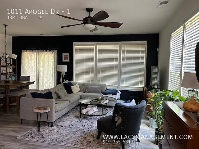 1011 Apogee Dr #1 — Photo 2
