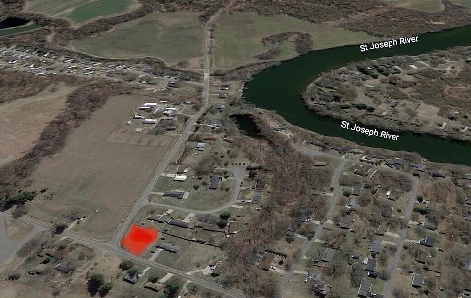 1st image of 2022 Pipestone Rd