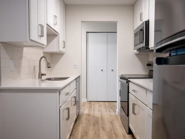 Dockside Apartments on Lake Minnetonka