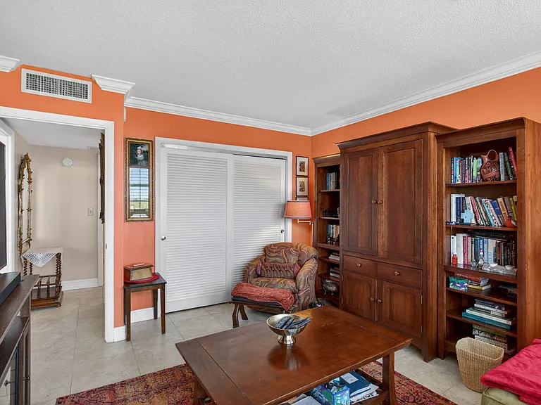 2600 N Flagler Dr #911 — Photo 25