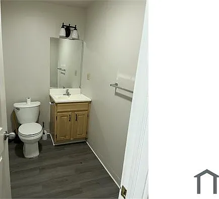 616 Kossuth St #1A — Photo 9