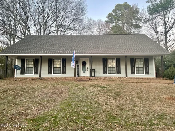 402 Trent Dr, Jackson, MS 39212