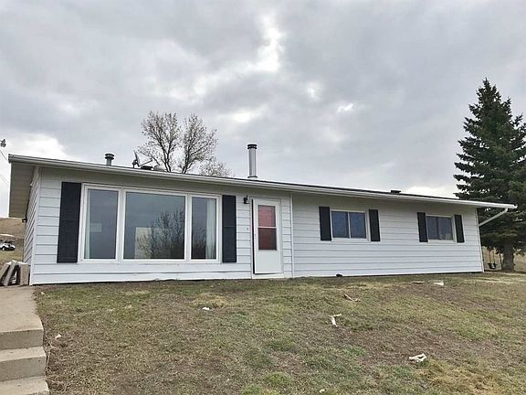 2nd image of 8020 County Road 15 W