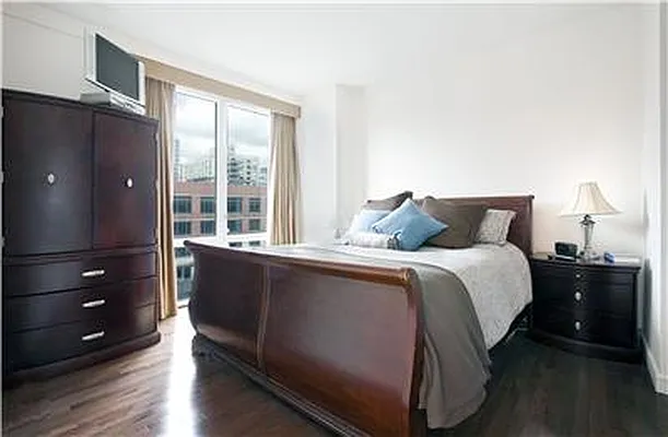 Rented by Oxford Property Group | media 4