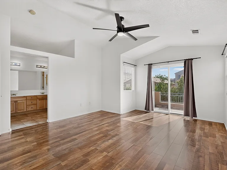 2323 Margarita Dr SE — Photo 24