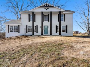 26 SW 365th Rd, Warrensburg, MO 64093