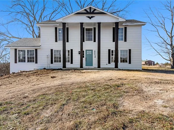 26 SW 365th Rd, Warrensburg, MO 64093