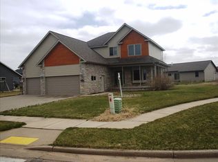 3349 Rosewood Ln, Eau Claire, WI 54703