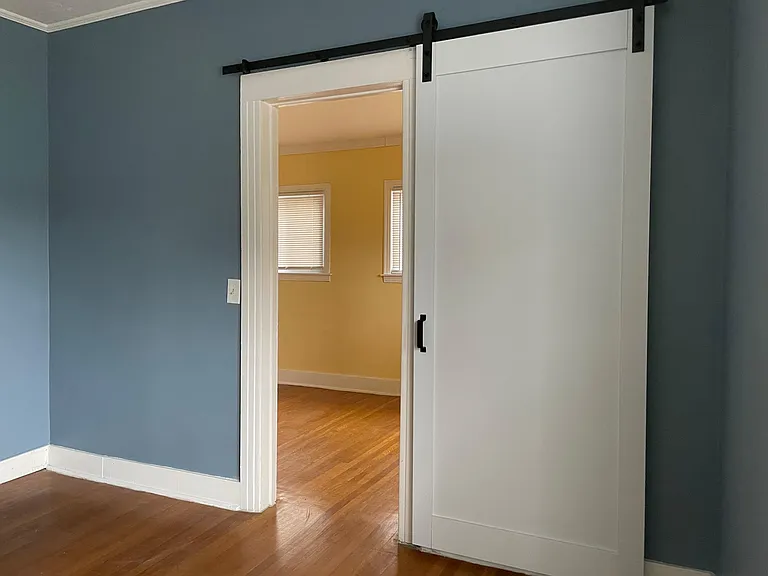 85 Spruce Ave — Photo 6