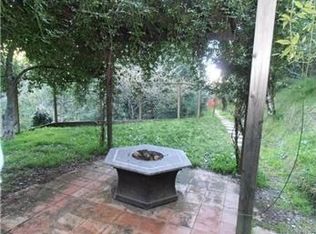 17 Ridge Rd, Fairfax, CA 94930