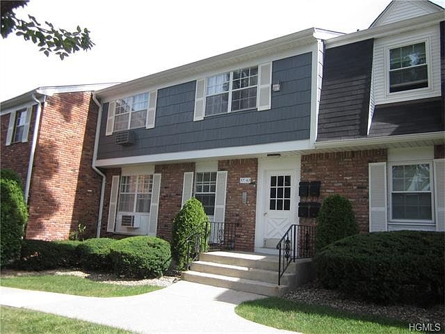 1st image of 57 Doxbury Ln