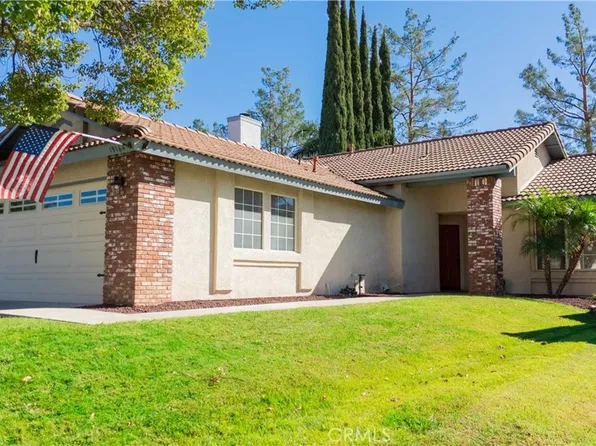 19164 Vintage Woods Dr, Riverside, CA 92508