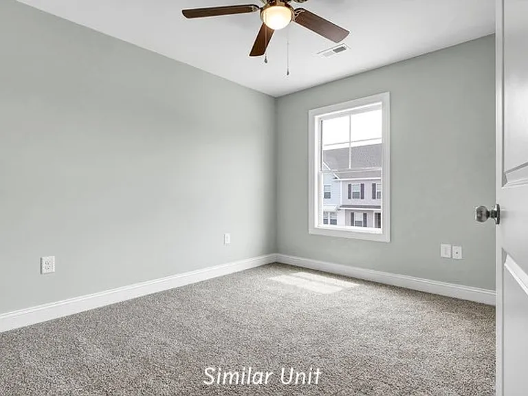 305 Starfish Ln — Photo 17