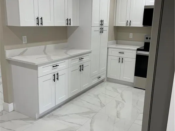 2117 51st ST SW, NAPLES, FL 34116