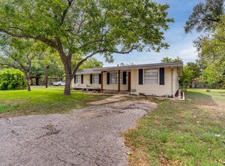 1405 E Main St, Round Rock, TX 78664