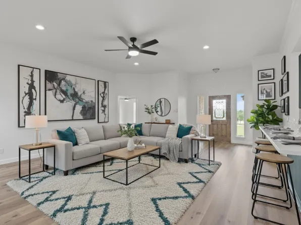 2517 Hayley Dr, Weatherford, TX 76085