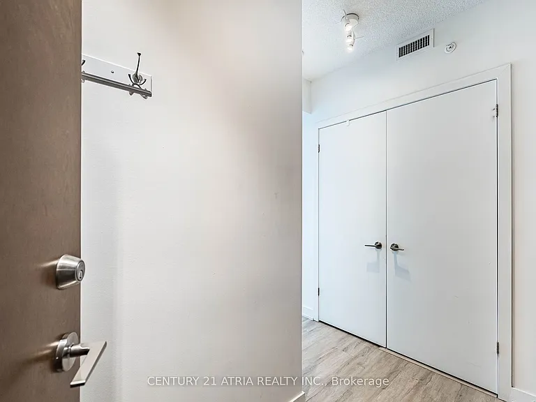 2212 Lake Shore Blvd W #2808 — Photo 8