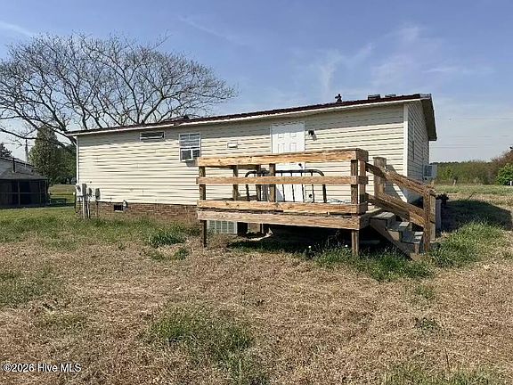 2nd image of 1132 E Park Road