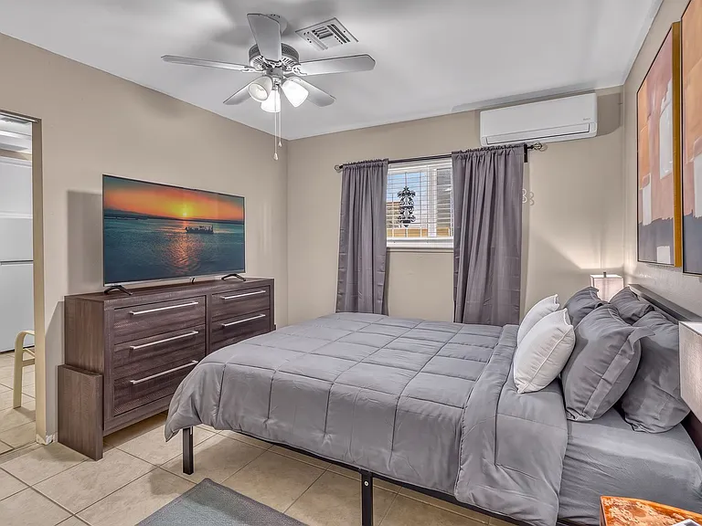 3730 Greenwood Dr — Photo 15