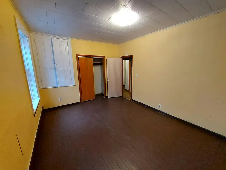 181 Canal St #1 — Photo 9