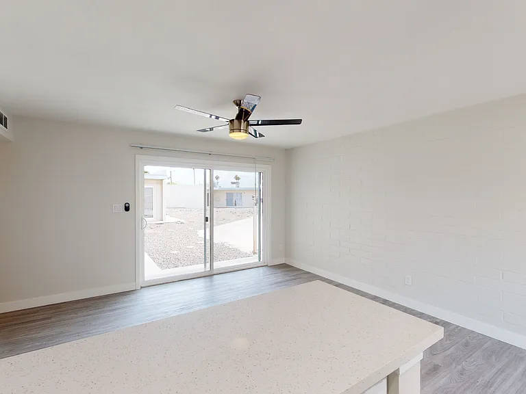 1712-1724 E Ocotillo Rd — Photo 37