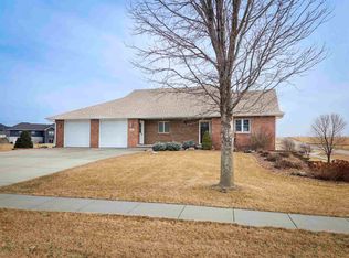 614 Lenard Ave, Humphrey, NE 68642