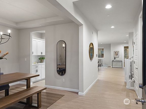 4th image of 1812 135th Street Ct S