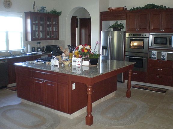 Gourmet Kitchen