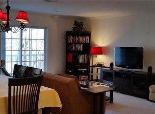 4 Lowe St UNIT 203, Norwalk, CT 06854