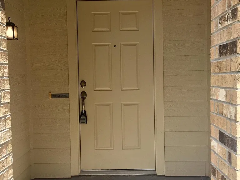 834 Honeysuckle Vine Dr — Photo 20
