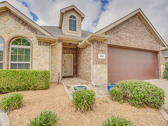 3rd image of 122 Althea Dr