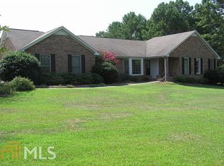 204 Lees Mill Rd, Fayetteville, GA 30214