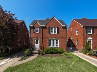 16704 Laverne Ave, Cleveland, OH