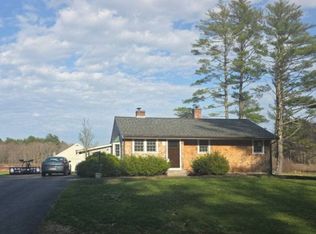 63 South St, Halifax, MA 02338