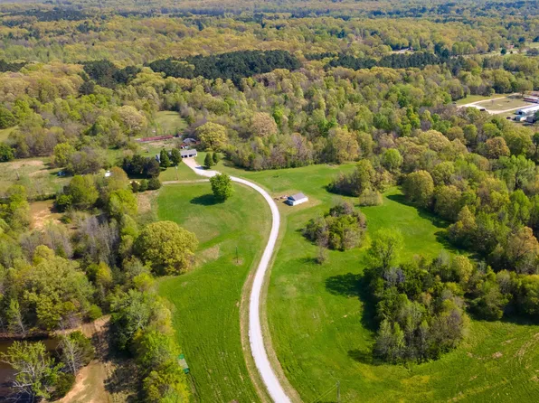 13950 Fairview Rd E, Byhalia, MS 38611