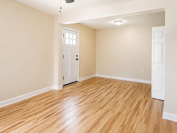 5th image of 211 Partridge Cir