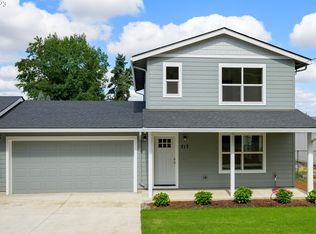 717 N Adams St, Lafayette, OR 97127