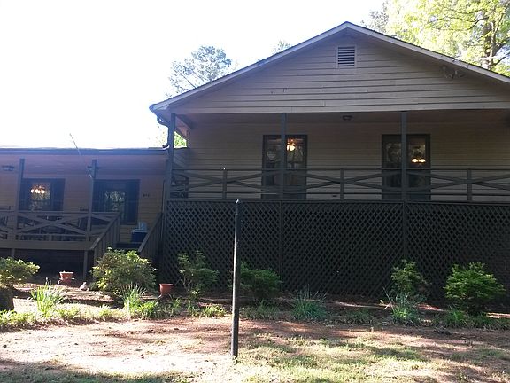 2nd image of 315 Creekbend Dr